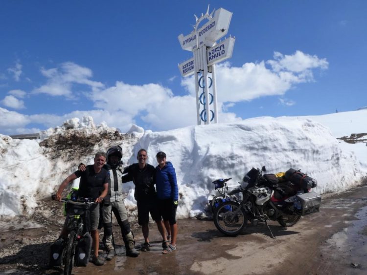 Georgien im Frühling - ride2seetheworld